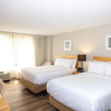 Solomons Inn Resort + Marina エクステリア 写真