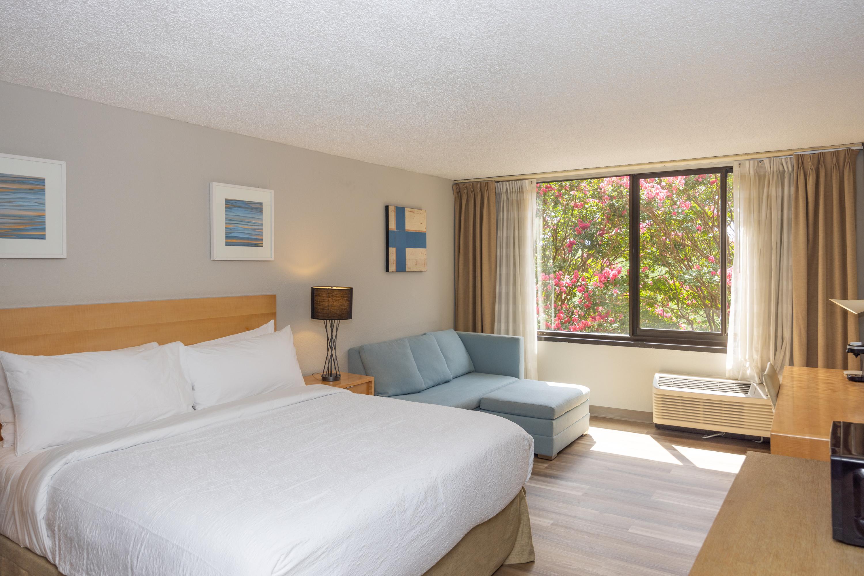 Solomons Inn Resort + Marina エクステリア 写真